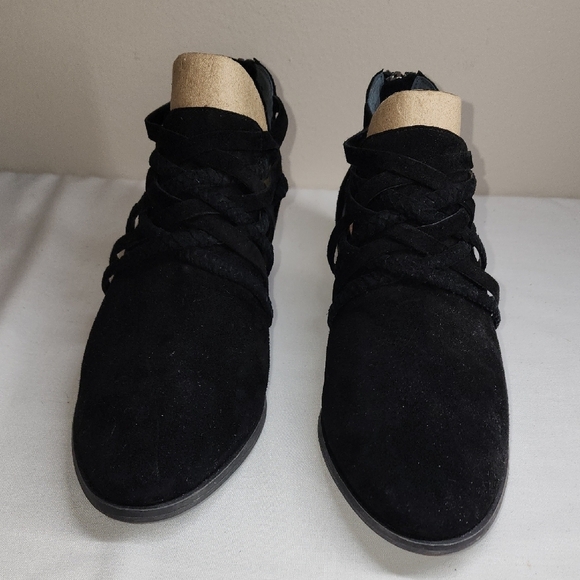 Caslon Black Suede Cutout Ankle Booties - Picture 5 of 9